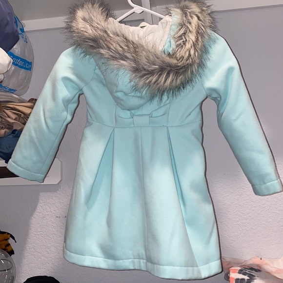 Girls Faux Fur Jacket - Picture 2 of 6